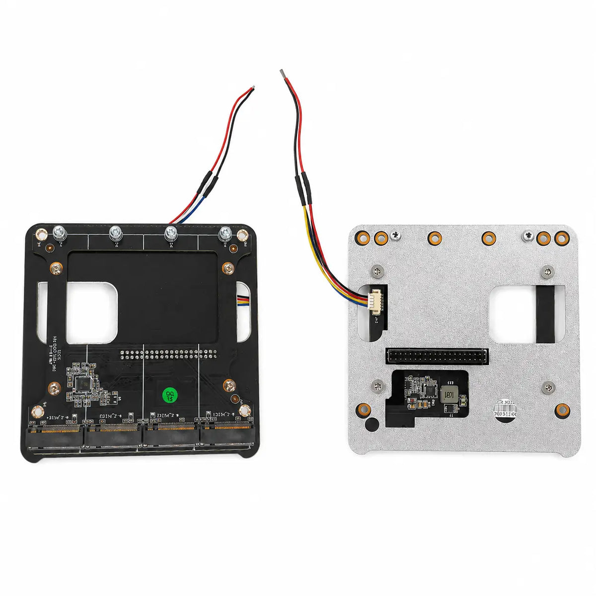CWWK Pocket NAS' New Version 4-NVMe Expansion Board